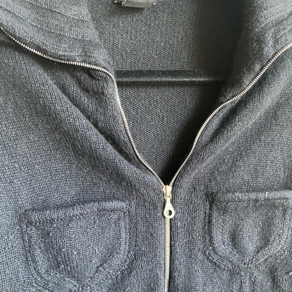 Cashmere Sweater - Picture 3 of 4